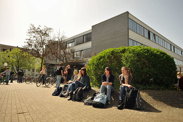 Institut für Wissenschaftliche Weiterbildung