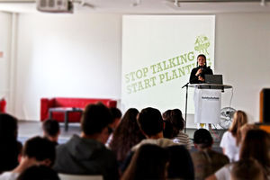 Die Karlshochschule ist ein Forum für Themen, die unsere Gesellschaft bewegen.