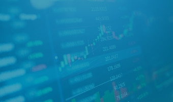 Finanzdiagramme auf digitaler Anzeige